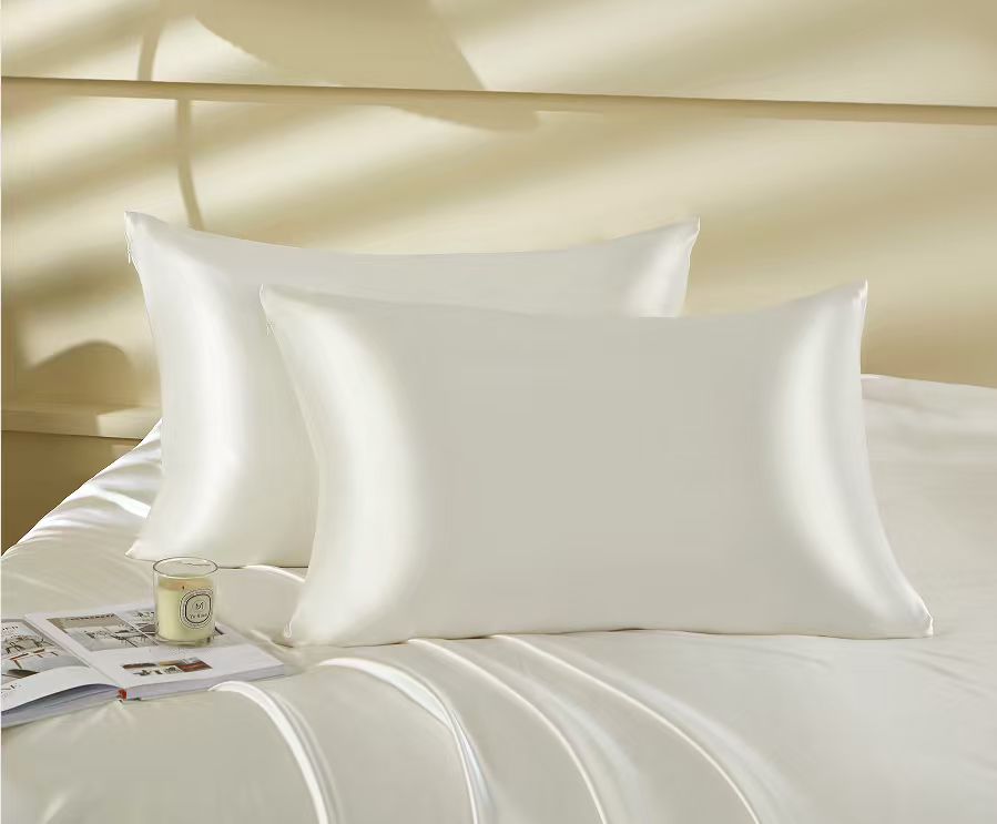 Keimi Bloom 22 Momme Mulberry Silk Pillowcase